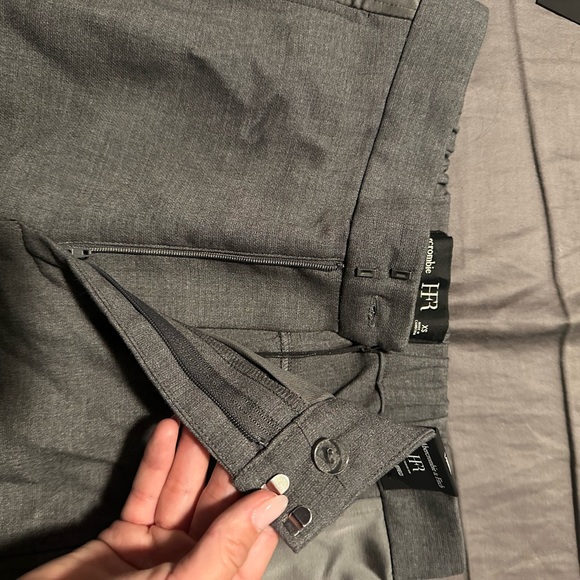 Abercrombie and Fitch x HFR Capsule Collection Set - Picture 3 of 7